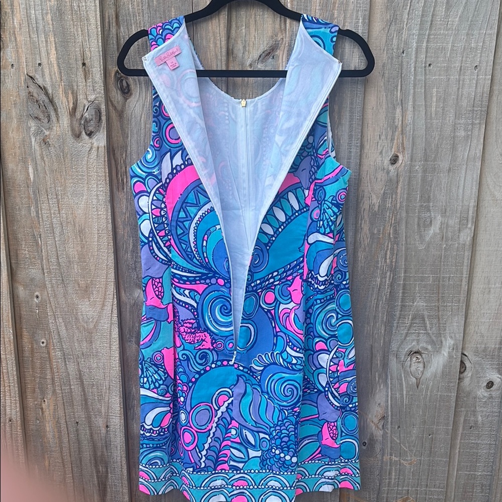 Lilly Pulitzer Blue and Pink Sheath Mini Dress
Excellent condition - Picture 4 of 10